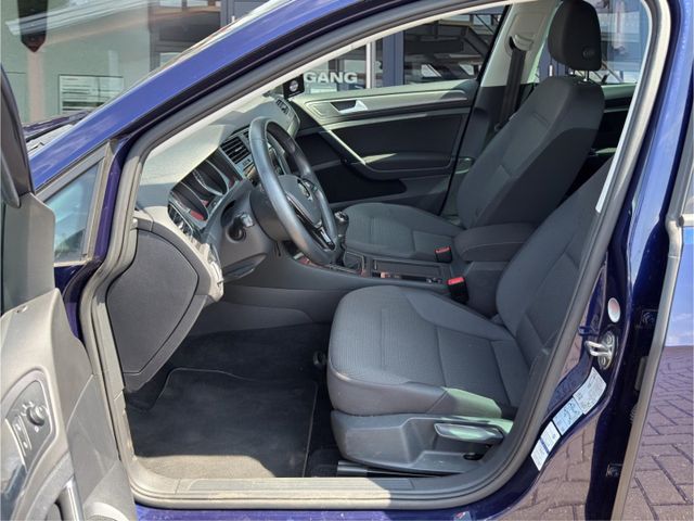 Volkswagen Golf Comfortline 1.4 TSI °ACC°Navi°PDC°SHZ°AAC°