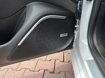 Bild 10 Renault Megane IV Grandtour BOSE-Edition