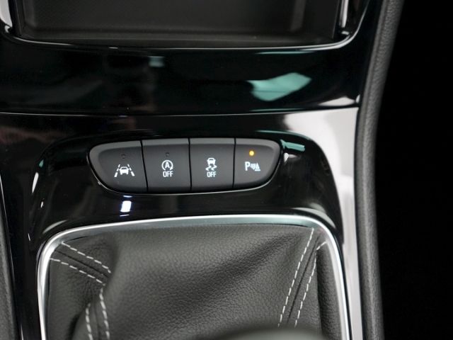 Astra K LIM. ELEGANCE TURBO+NAVI 4.0+FRONTKAMERA