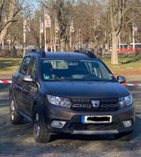 Dacia Sandero TCe 90 Stepway.*Navi*Klima*Tempo*Garanti - Dacia Sandero Gebrauchtwagen in Berlin