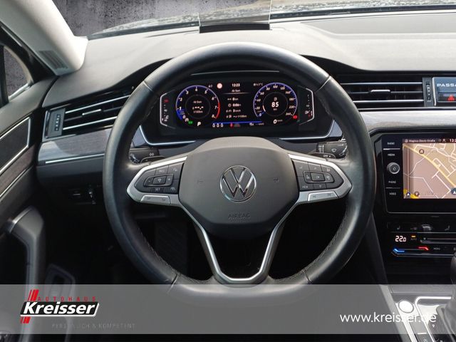 Passat Variant 2.0 TSI AHK/ACC/NAV/IQ.LIGHT/PANO