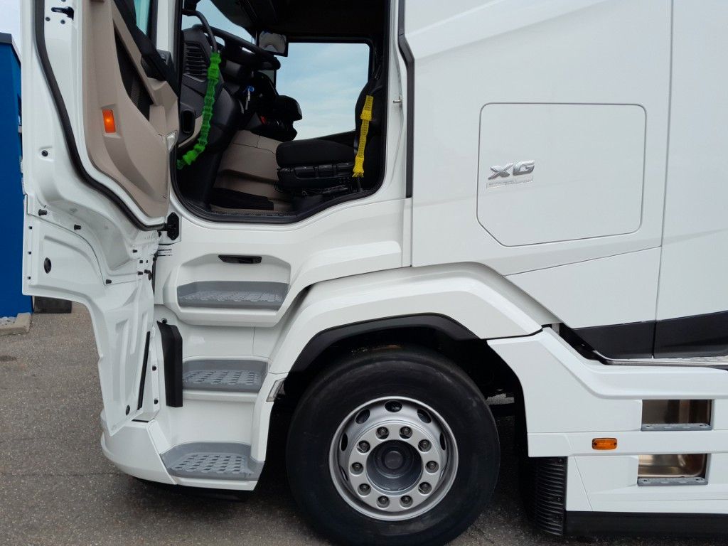 Fahrzeugabbildung DAF FT XG 480