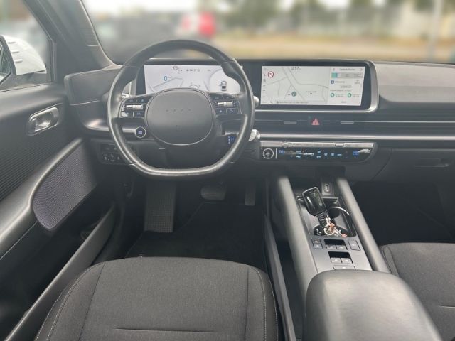 Fahrzeugabbildung Hyundai IONIQ 6 Basis Elektro Navi Digitales Cockpit LED