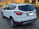 Ford Kuga 2,0 TDCi 4x2 110kW COOL & CONNECT COOL ... - Ford Kuga von privat