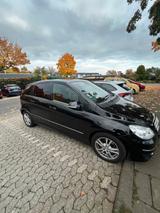 Mercedes-Benz B 200 Turbo Automatik - Mercedes-Benz B 200 in Bonn