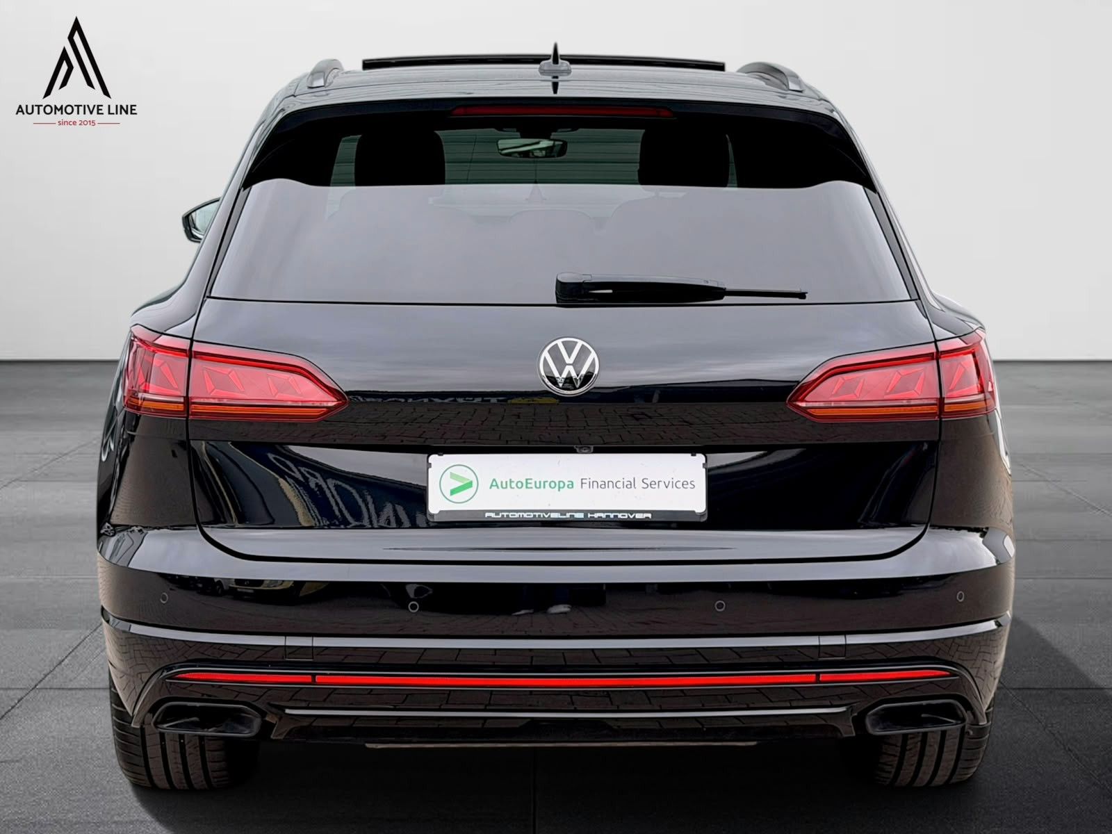 Volkswagen TOUAREG 3.0 TSI R-LINE PANO AHK LUFT 360° MATRIX foto 5