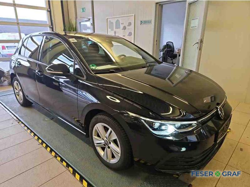 Volkswagen Golf VIII 1.5 TSI Life LED/Kamera/Lenkhz/NAVI/Te