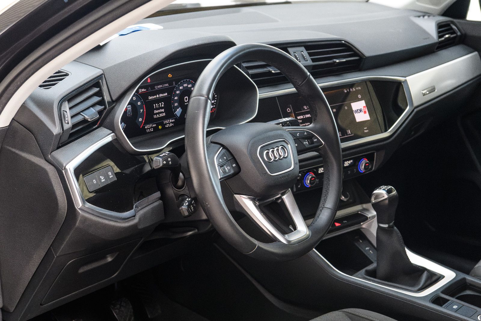 Fahrzeugabbildung Audi Q3 35 TFSI advanced +LED +KAMERA +NAVI +AHK