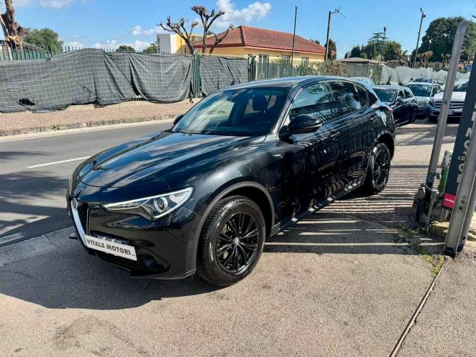 Alfa Romeo Stelvio 2.2 Turbodiesel 190 CV AT8 Q4 imagem 3