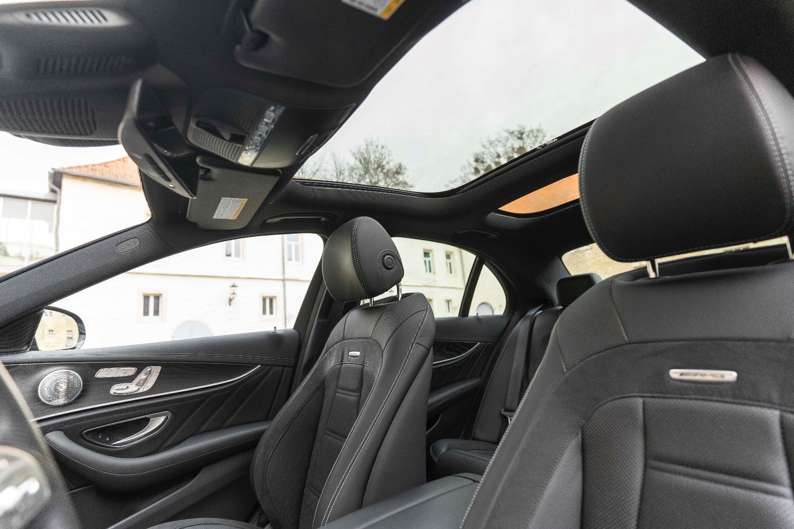 Fahrzeugabbildung Mercedes-Benz E 53 AMG 4Matic+ 360° BURMESTER MBEAM LED TOTW