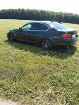 BMW 535d -f10 glasschiebedach,  anhängerkupplung  - BMW 535: 535d F10