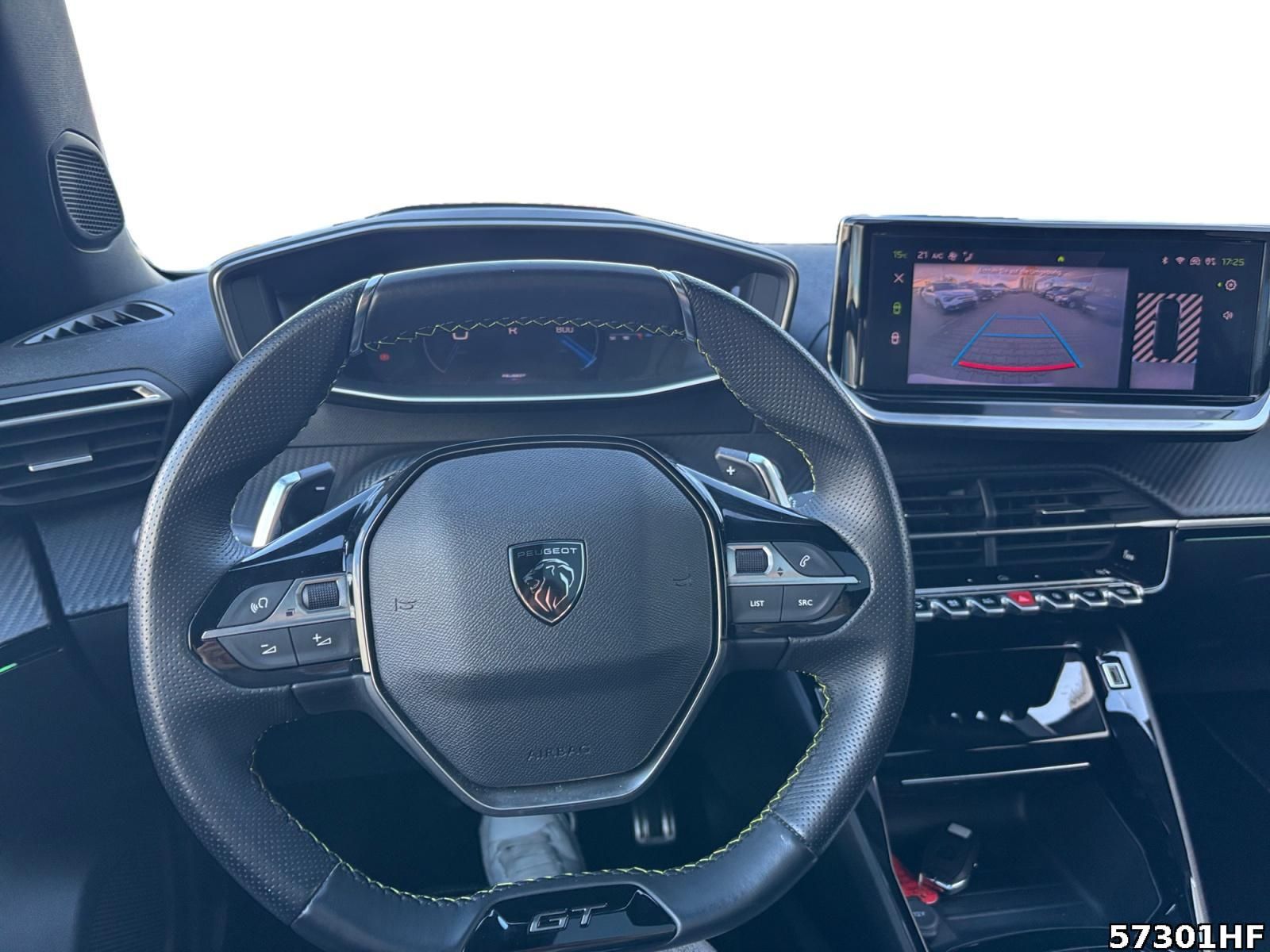 Fahrzeugabbildung Peugeot 2008 GT +ALCANTARA+PANODACH+CARPLAY+SHZ+KAMERA
