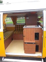 Volkswagen T2b Helsinki - Volkswagen T2: Kleinbus, T2b