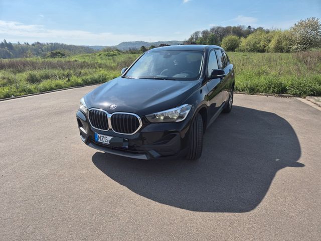 BMW X1 sDrive18d  LCI LEDER SPORT GARANTIE SCHECKHEF