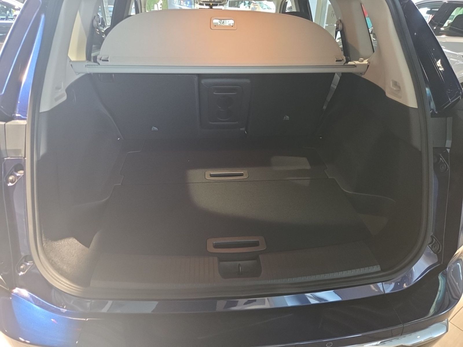Fahrzeugabbildung Nissan X-Trail 1.5 VC-T e-Power Tekna