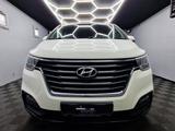 Hyundai H-1 Starex 8 SITZE|KLIMA|PDC|SITZHEIZUNG - Hyundai H-1 Starex Diesel Gebrauchtwagen