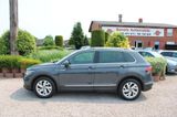 Volkswagen Tiguan 2.0 TDI DSG Elegance *Navi,ACC,Pano,SHZ* - Autos in Lüneburg
