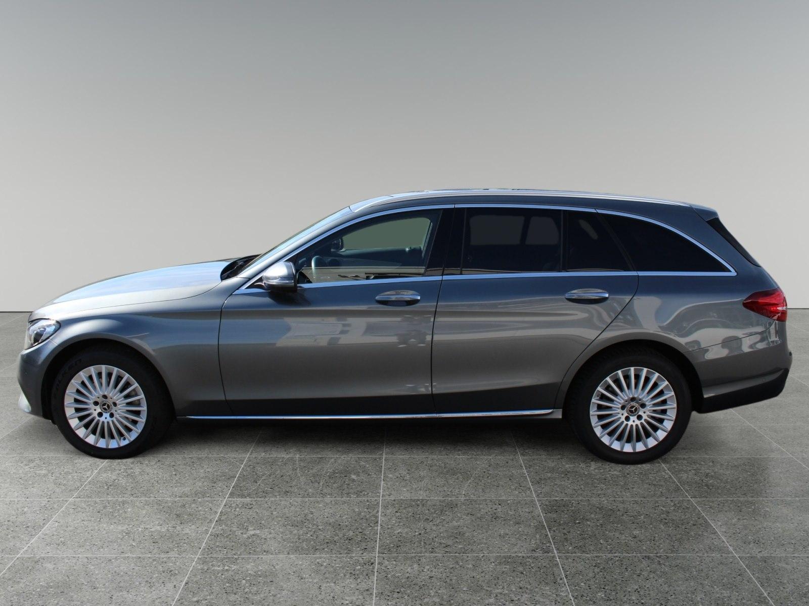 Mercedes-Benz C 200 T CGI "Navi LED SH