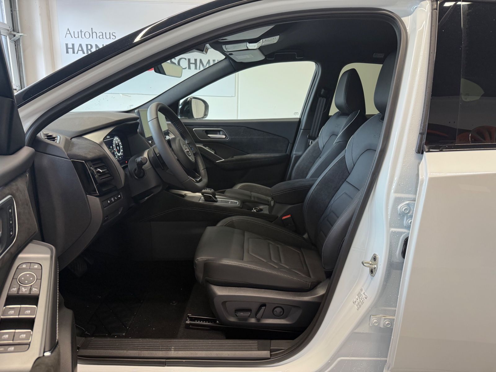 Fahrzeugabbildung Nissan Qashqai N-Design e-Power Komfort Paket Plus