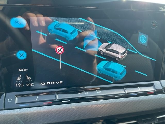 Golf VIII 2.0 TDI ACTIVE NAVI ''Harman Kardon''