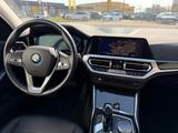 BMW 320d A. Luxury Line Head-Up Laser AHK Leder - BMW 320: 320d Luxury