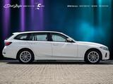 BMW 318i Touring ACC HeadUp KoZg eSitze AdLED Shadow - BMW 318 in Erfurt