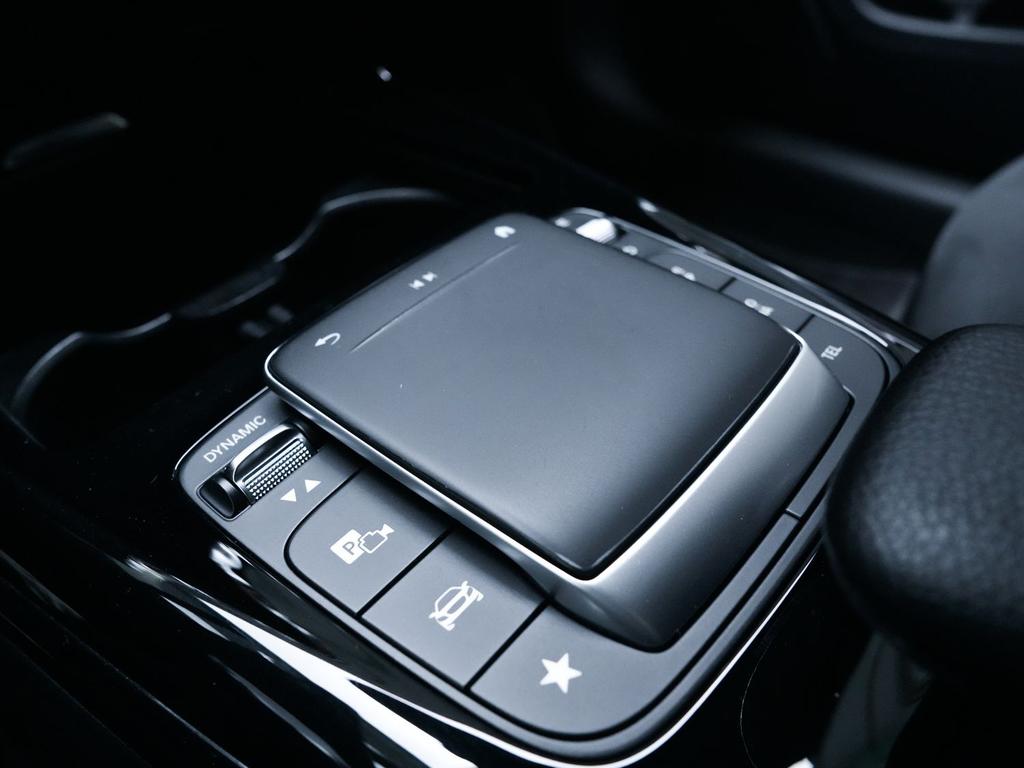 Mercedes-Benz A 45 AMG