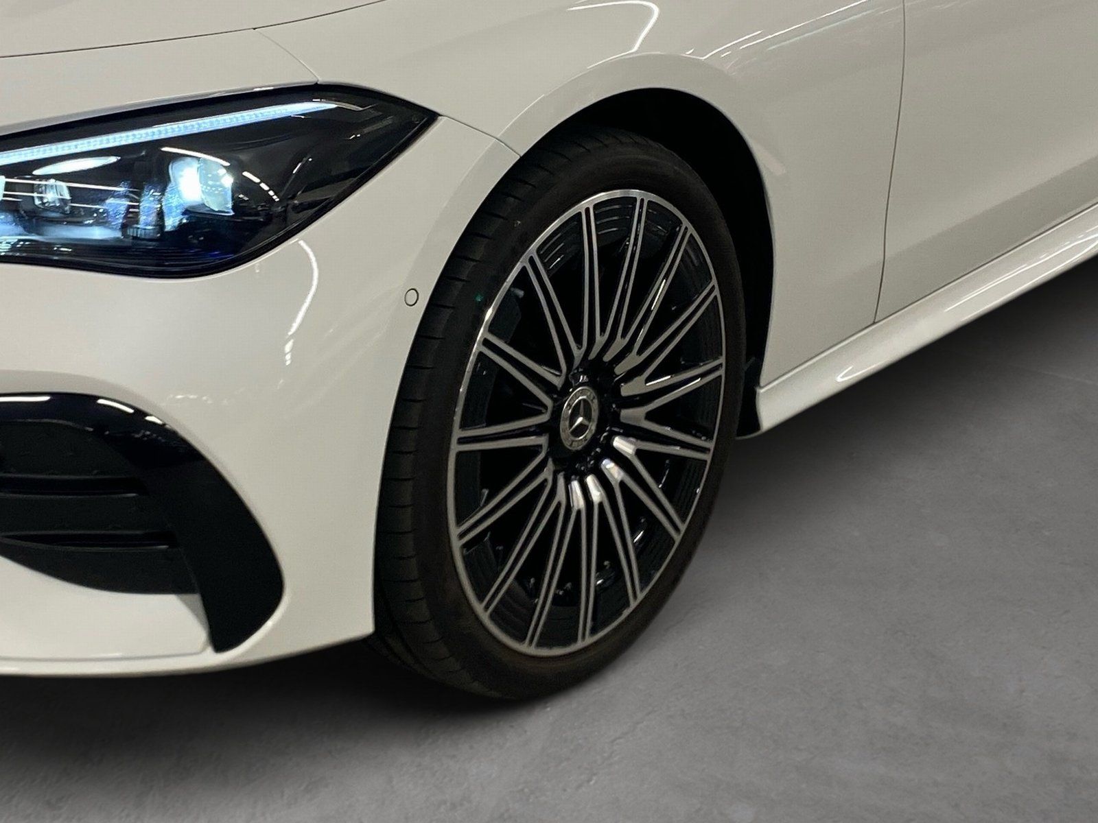 Fahrzeugabbildung Mercedes-Benz CLE 300 4M AMG Cabriolet*Standhz*Distro*AHK*360°