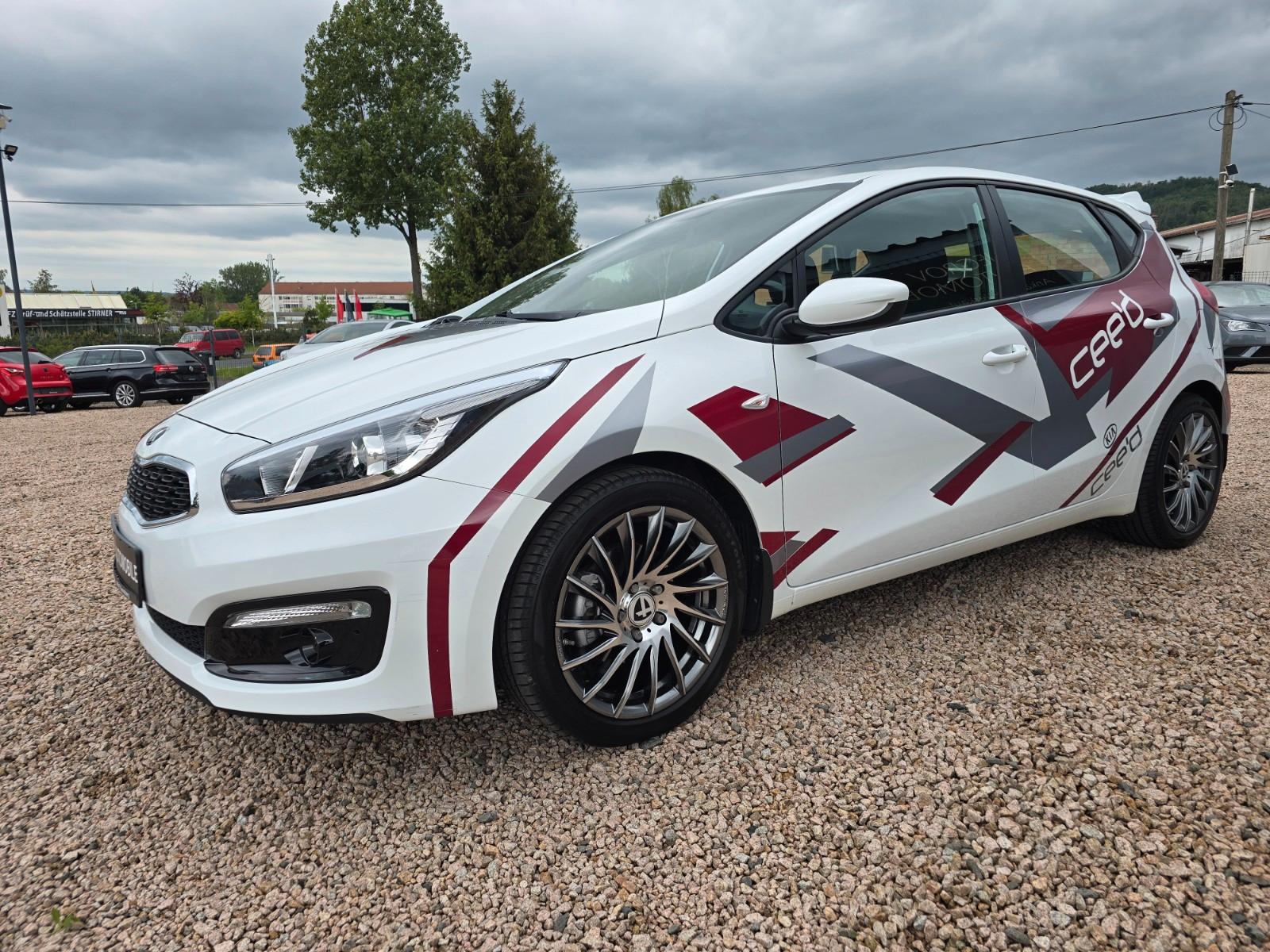 Kia cee'd / Ceed