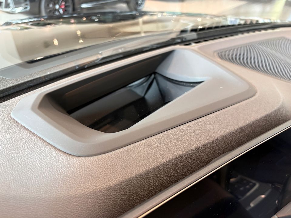 BMW i4 - Bild 22