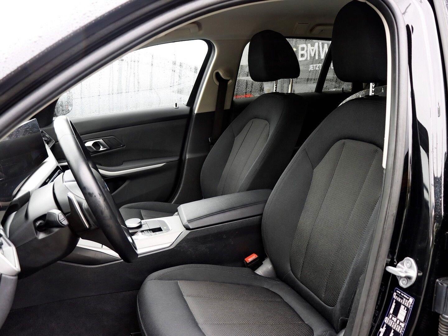 BMW 320 d Touring, Automatic-Getriebe, Head-up Displa, миниатюра 14