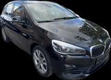 BMW 220d xDrive/LuxuryLine/LED/Navi/Leder/Key/HUD/18 - BMW 220 Active Tourer in München
