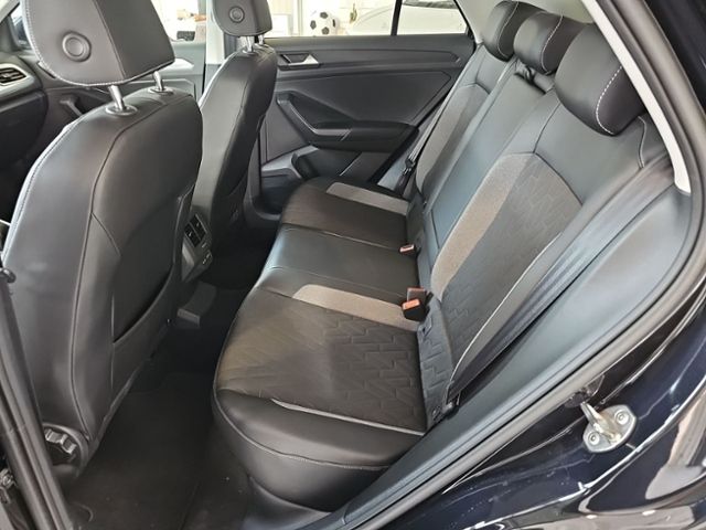 Fahrzeugabbildung Volkswagen T-Roc 1.5 TSI DSG Goal NAVI STANDHZ ACC SHZ LM17