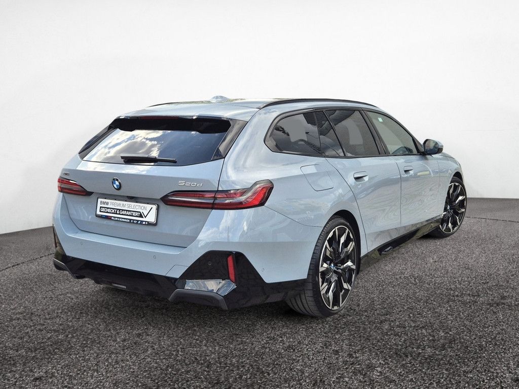 BMW 520d Touring xDrive M Sport PRO 21 ZOLL B&W PANO foto 5