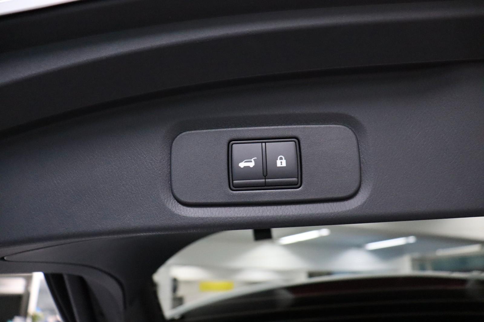 Nissan Qashqai 1.3 Tekna Pano Leder HUD 360° 19" SOFORT, миниатюра 16