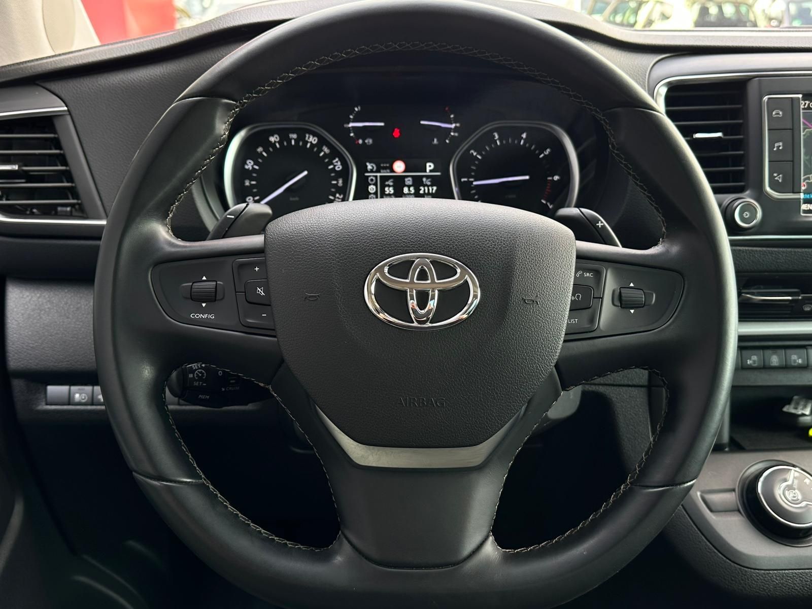 TOYOTA Proace Verso 2.0D L3 Executive* PAN#ACC#XEN#1HD - Image 11