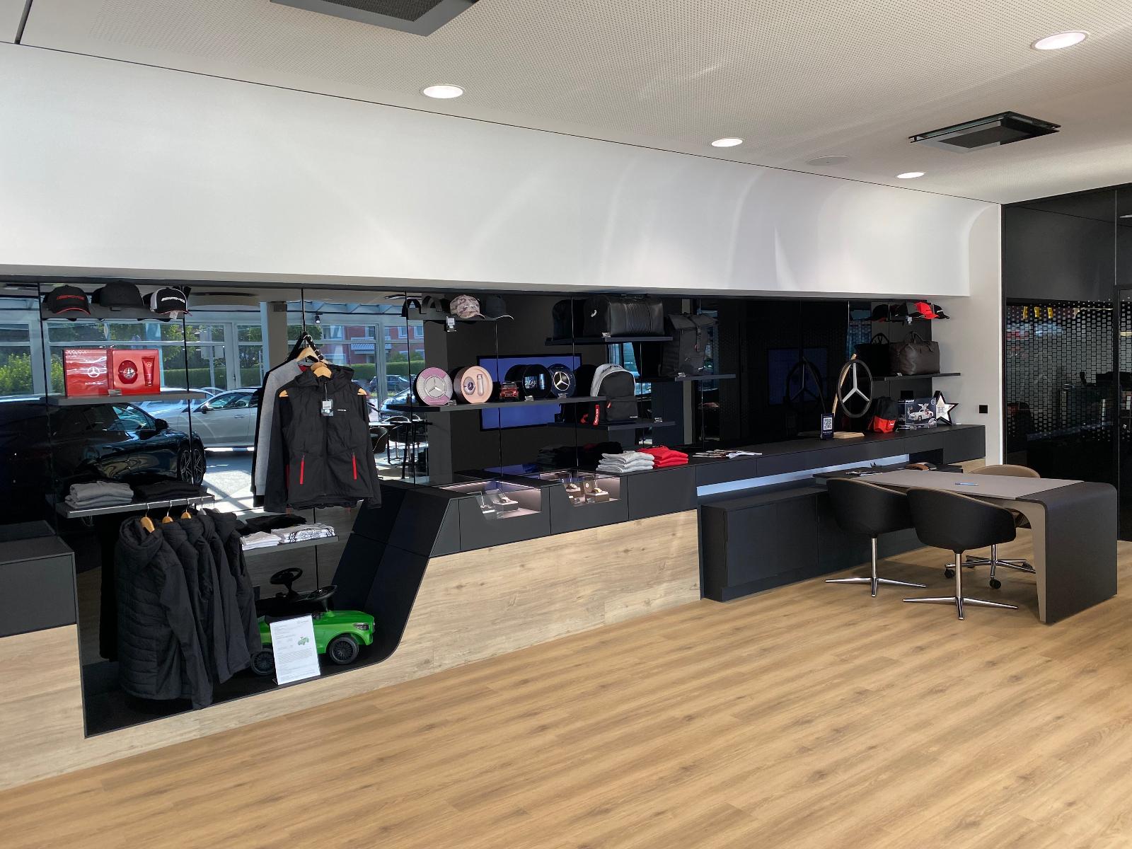 showroom-image-bottom