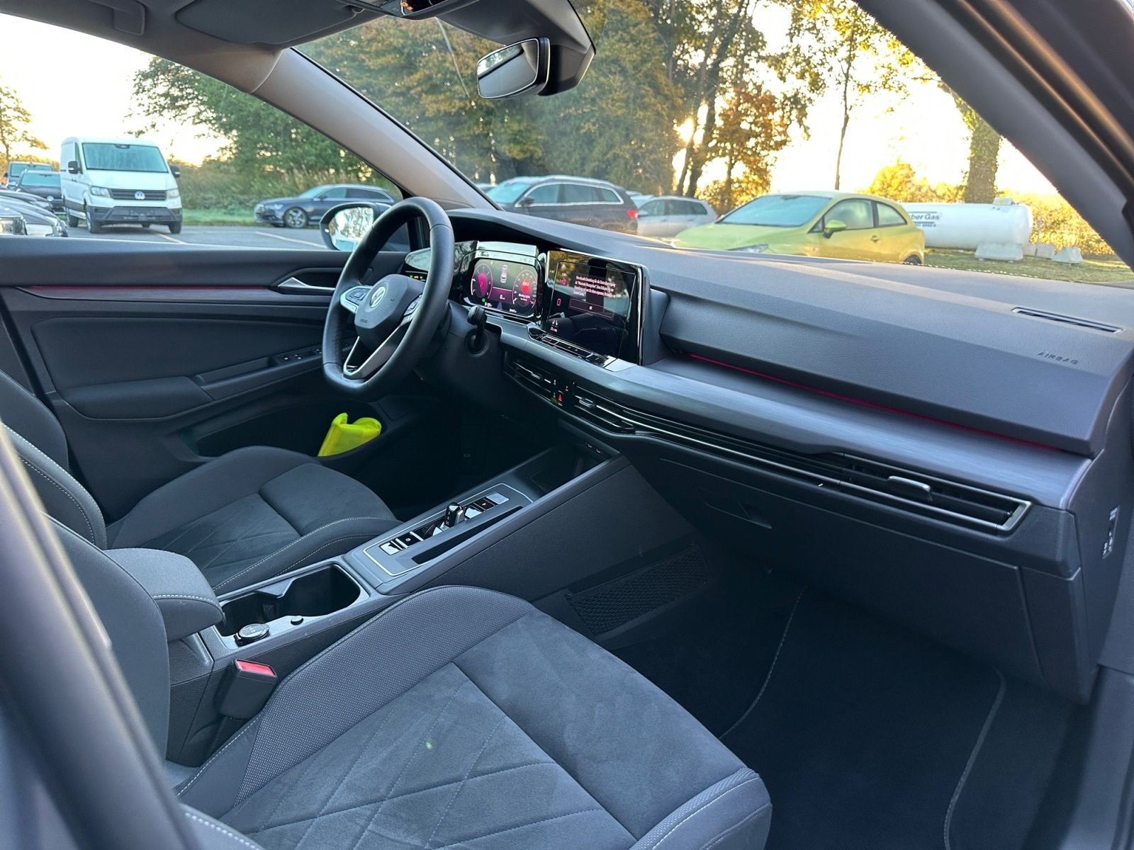 Volkswagen Golf - Bild 12