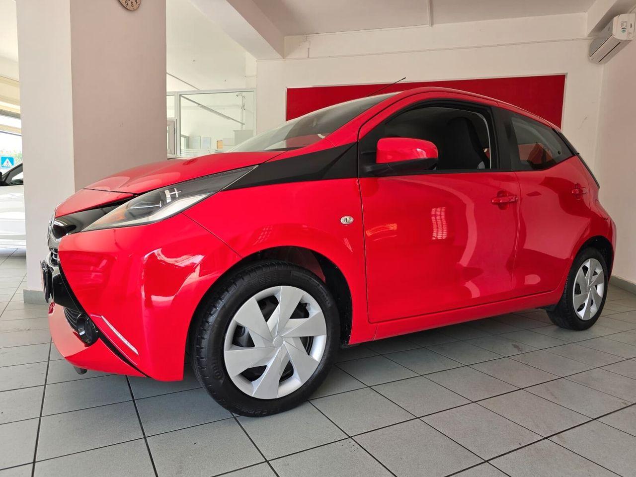 Toyota Aygo (X)