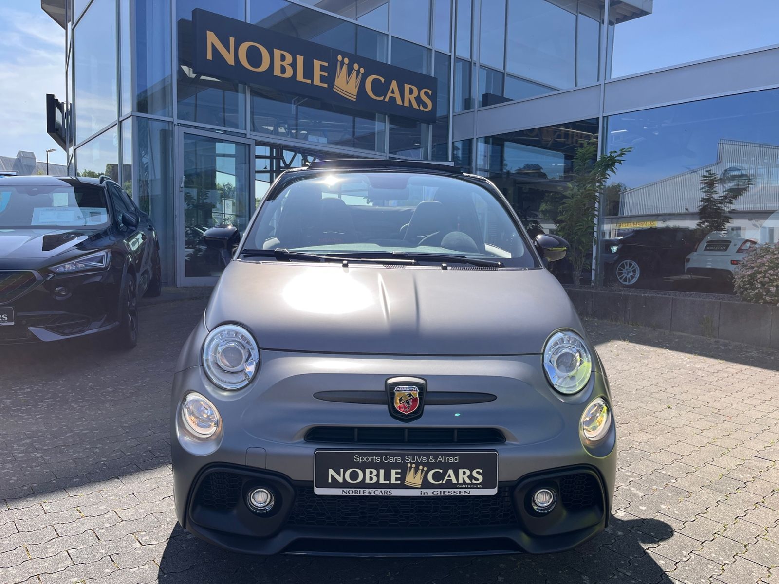 Fahrzeugabbildung Abarth 595C 595 C esseesse KLIMA XENON NAVI SHZ