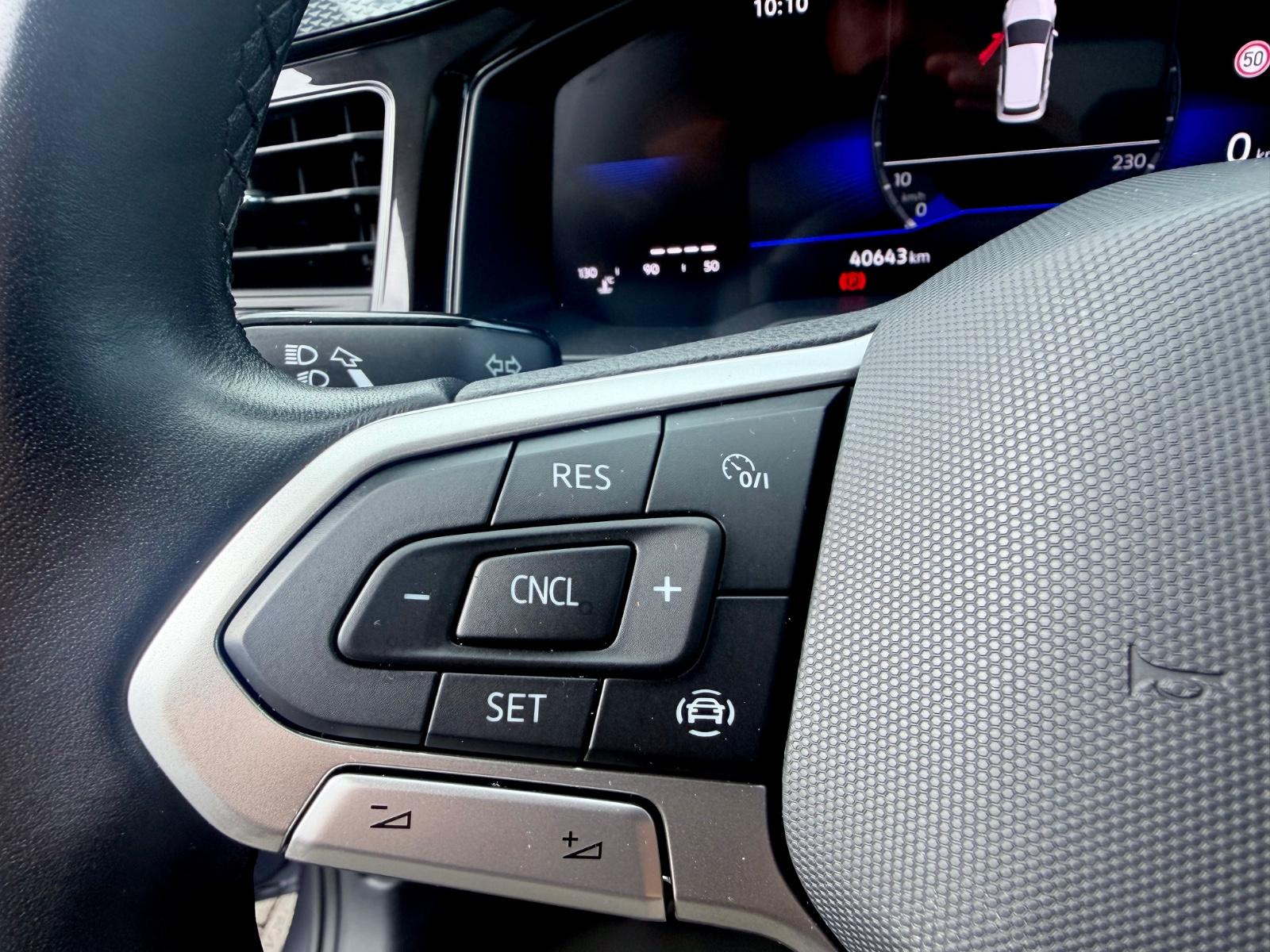 Volkswagen Polo VI /LED/PDC/CARPLAY/1.HAND/GARANTIE/, миниатюра 15
