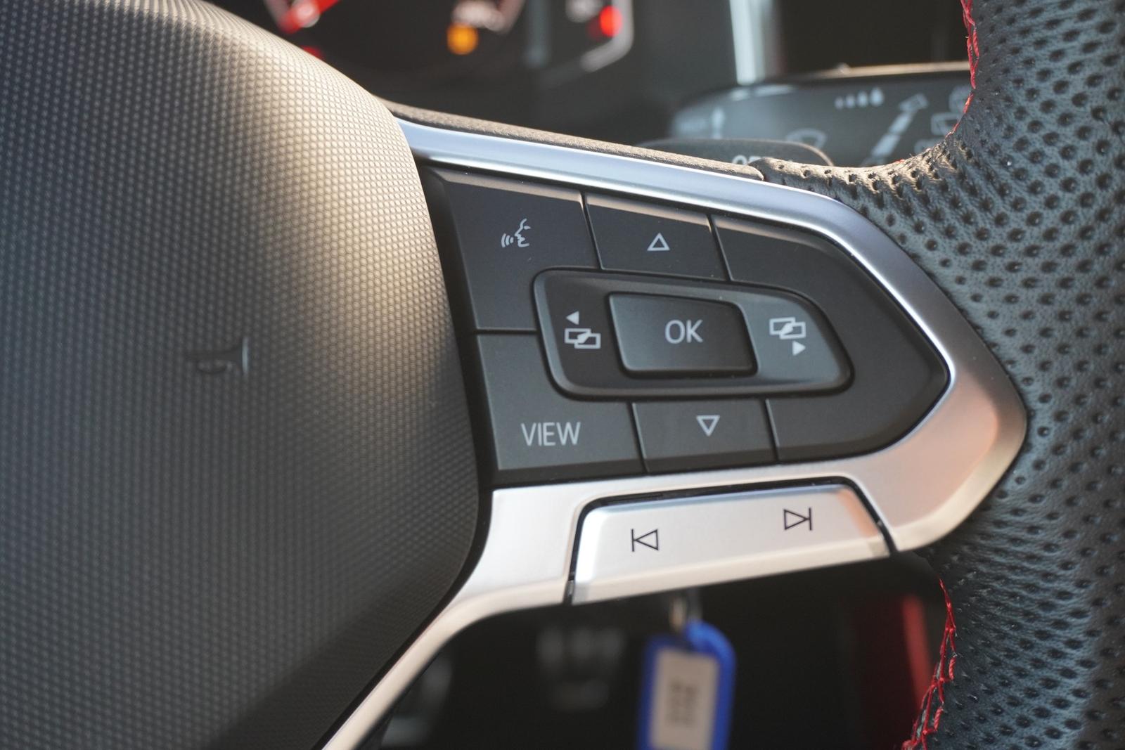 Volkswagen Polo 2.0 TSI GTI DSG Navi Sitzheizung LED ACC, миниатюра 16