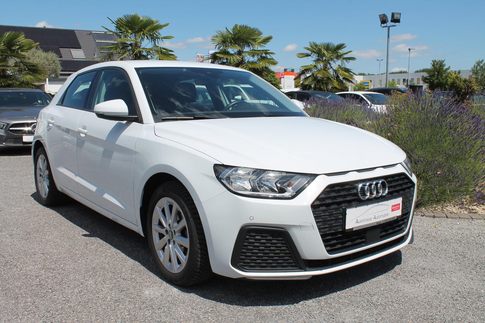 Audi A1 Sportback, Automatik, Navi, SHZ, 1.Hand