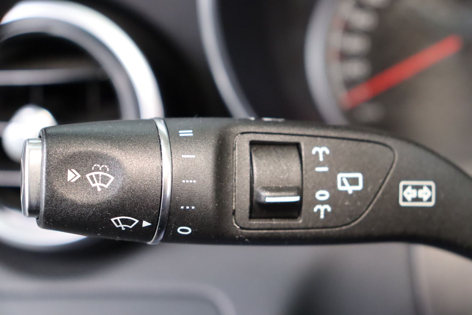 Fahrzeugabbildung Mercedes-Benz C 43 AMG 4Matic * Pano * LED * Parkassist.