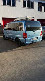 Mercedes-Benz Ich verkaufe eine Mercedes V-Klasse 220 Di... - Mercedes-Benz E 220: Van