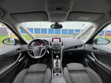 Opel Zafira - 11