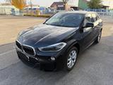 BMW X2 20i sDr M-Sport Paket NAVI PANO KAMERA H& - BMW X2 von privat