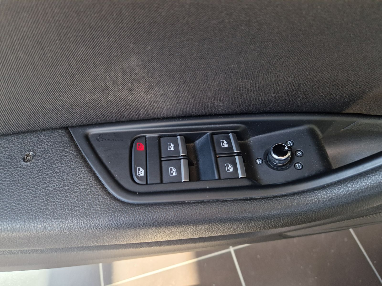 Fahrzeugabbildung Audi A4 Avant sport KLIMA XENON NAVI ALU