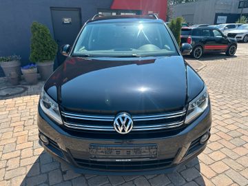 Volkswagen Tiguan - 4