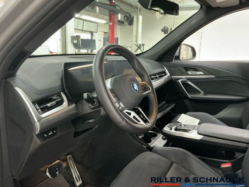 BMW X1 xDrive25e M Sport LED+NAVI+KAM+SHZG foto 5